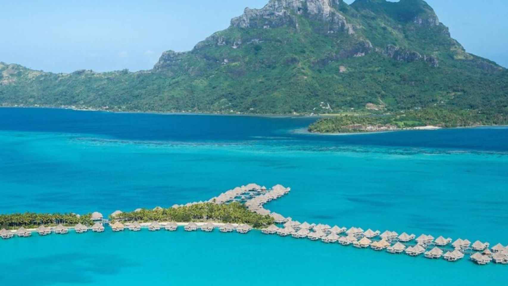 Uno de los hoteles más lujosos del mundo / Site Oficial The St. Regis Bora Bora Resort