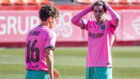 Orellana y Collado lamentando un gol del Nàstic / FC Barcelona