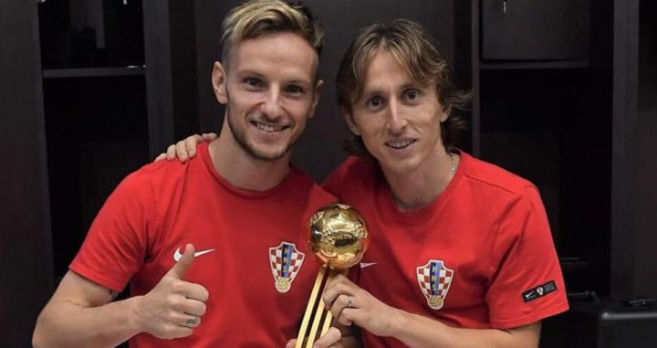Modric y Rakitic, celebrando el éxito con su selección | EFE