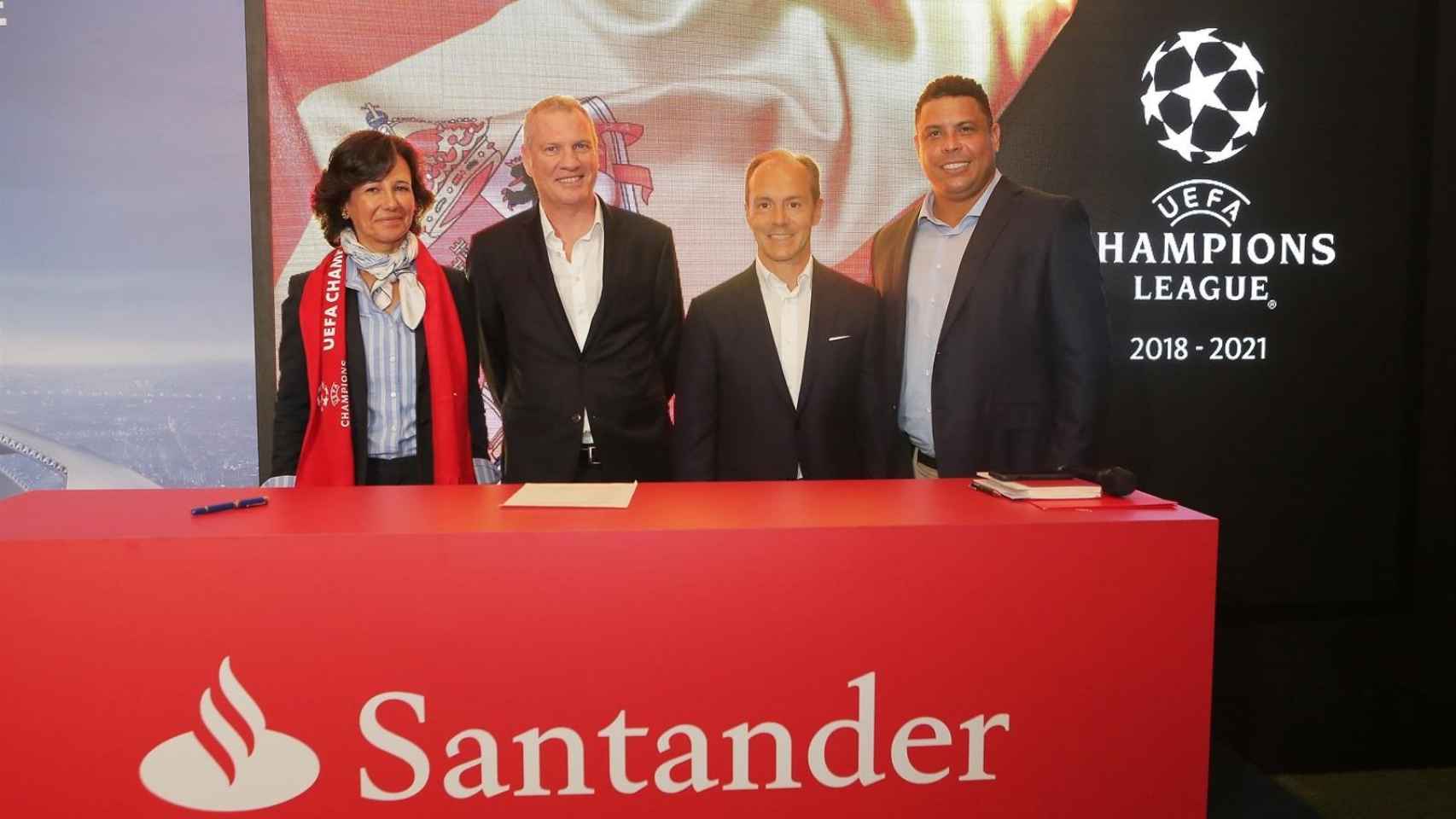 El Banco Santander es uno de los nueve patrocinadores de la Champions League / EFE