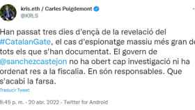 Carles Puigdemont, pidiendo que se acabe la farsa en sus redes sociales / @KRLS (TWITTER)