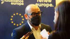 El eurodiputado de Ciudadanos (Cs), Jordi Cañas, en declaraciones a la prensa / CIUDADANOS