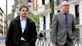 Oriol Pujol, acompañado de su abogado, Xavier Melero / EFE