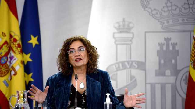 La ministra de Hacienda y portavoz del Gobierno, María Jesús Montero, deberá afrontar la caída de la recaudación fiscal / EP