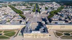 Imagen aérea del Palacio de Versalles, en las afueras de París