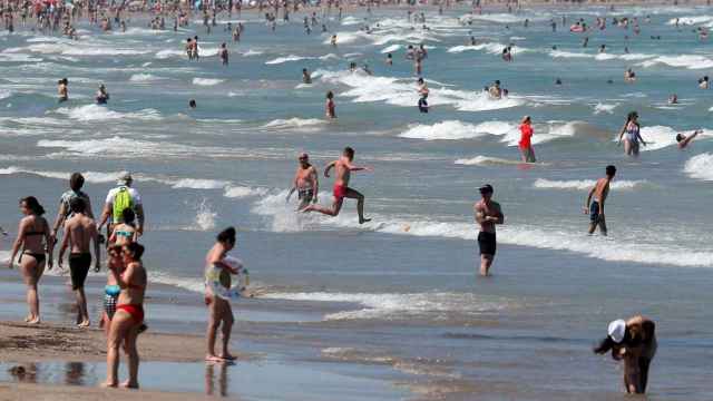 Una de las playas gallegas en imagen de archivo / EFE