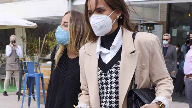 Rocío Flores y Gloria Camila disfrutan de un agradable paseo por las calles de Madrid / EP