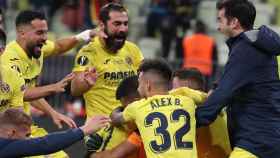 El Villarreal celebra la Europa League / EFE