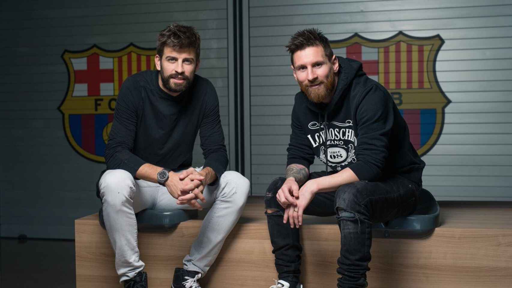 Piqué y Messi en una fotografía promocional del Barça, cuando el argentino era todavía azulgrana / FCB