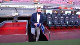 Koeman, en su presentación como entrenador del Barça. Meses después, pide fichajes | EFE
