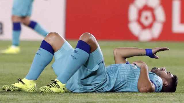 Una foto de Luis Suárez durante el Granada - Barça / FCB