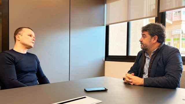 El candidato a alcalde de Barcelona y abogado Daniel Voseller, con 'Crónica Global' / CG