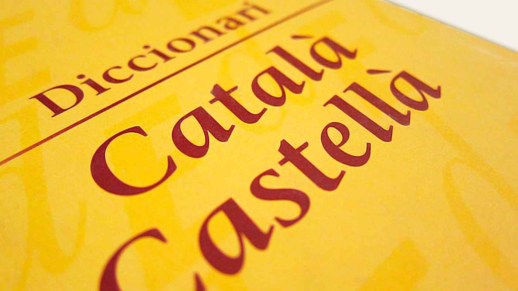 Diccionario de la lengua castellana y catalán / CG