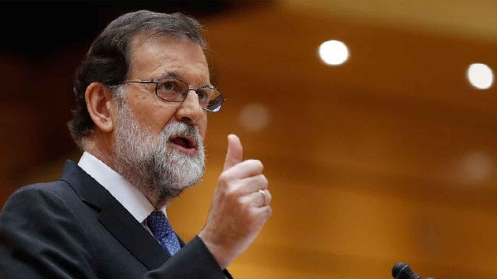 El presidente del Gobierno, Mariano Rajoy, hablando en el Senado el viernes / EFE