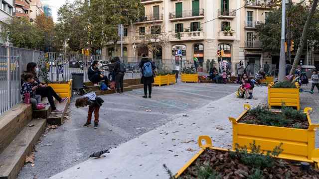 Un entorno escolar pacificado en Barcelona / AYUNTAMIENTO DE BARCELONA