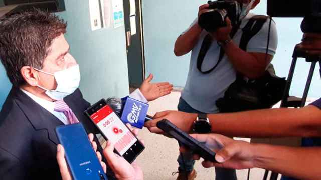 Reynaldo Vázquez, el expresidente de la Fesfut, en una comparecencia ante los medios / Cedida