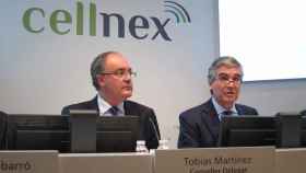 Tobías Martínez, nuevo presidente de Cellnex, y Francisco Reynés, su predecesor en el cargo, en una imagen de archivo / EP