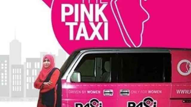 Imagen del Paxi Taxi, el taxi rosa para mujeres en Pakistán / CG