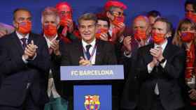 Laporta, celebrando su victoria en las elecciones del Barça | EFE