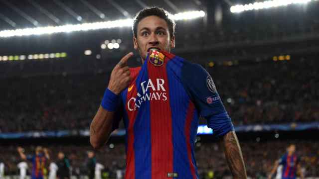 Neymar, celebrando un gol con el Barça