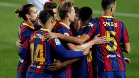 Los jugadores del Barça celebrando el primer gol contra el Sevilla / EFE