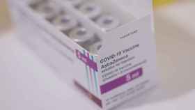Caja con dosis de la vacuna de AstraZeneca contra el coronavirus / EUROPA PRESS