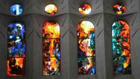 Vidrieras de la Sagrada Familia diseñadas y realizadas por Joan Vila-Grau