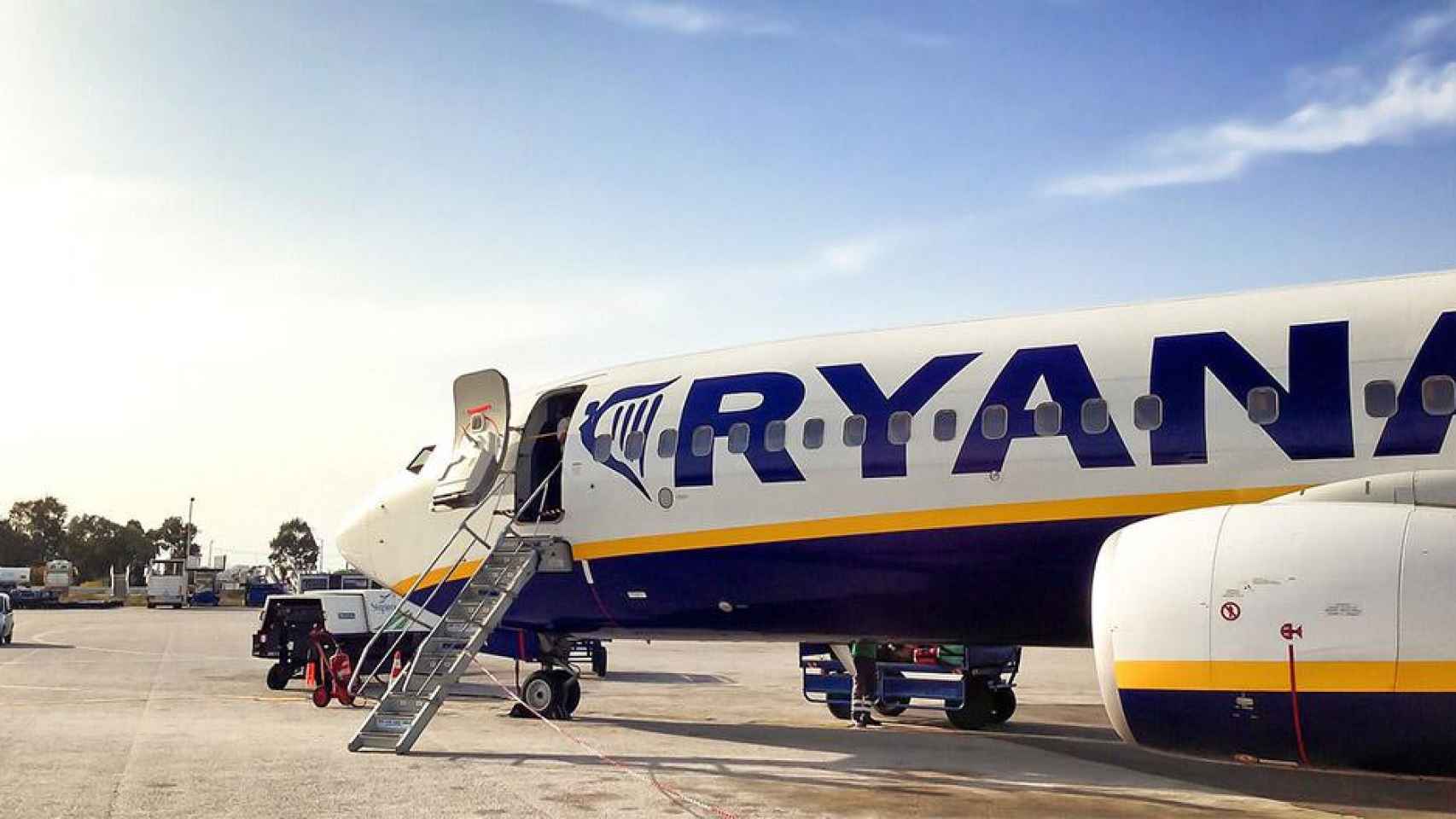 Las diferencias entre aerolíneas 'low cost', como Ryanair, y las convencionales