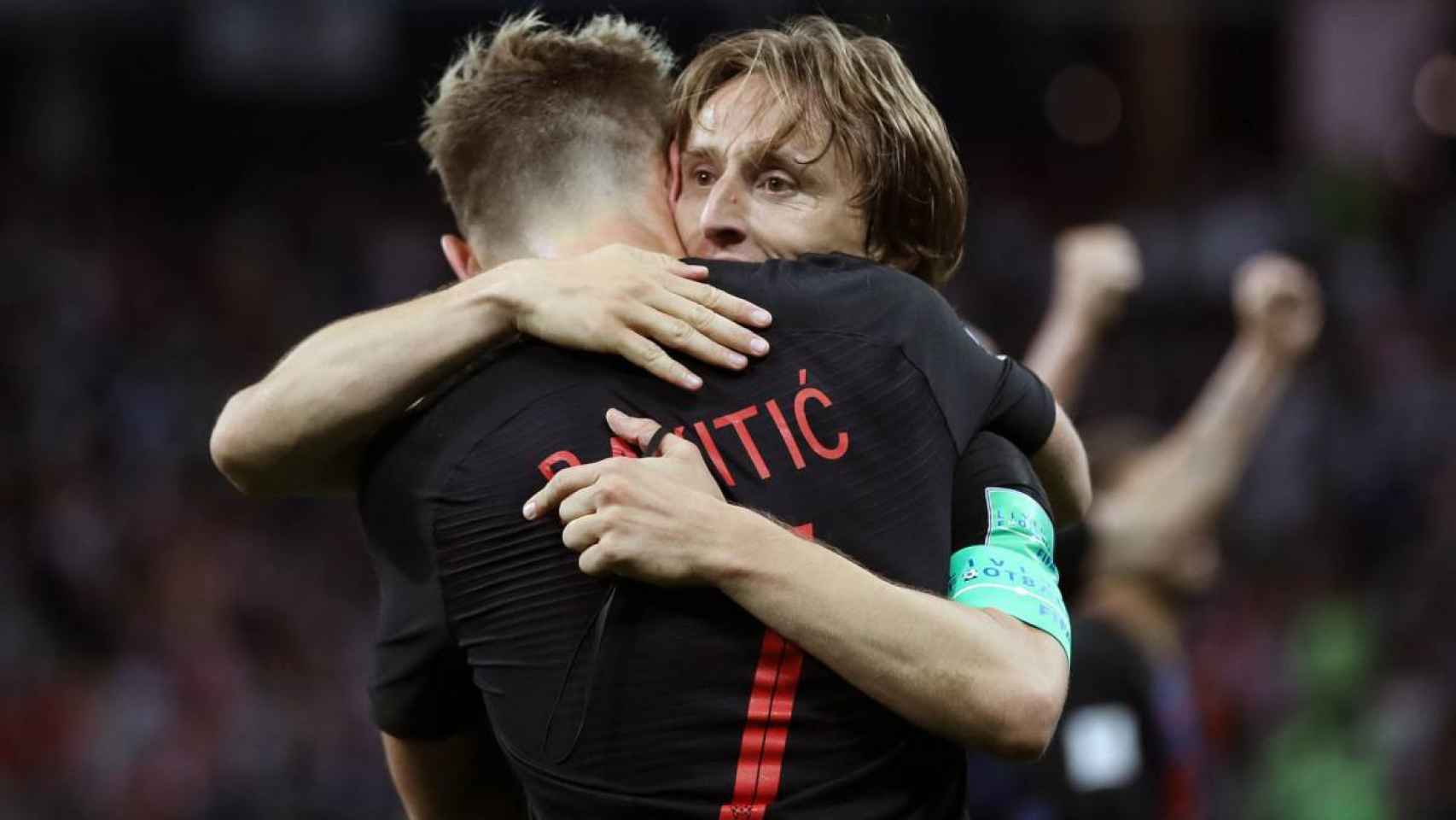 Rakitic y Modric se abrazan en un encuentro con su selección | REDES