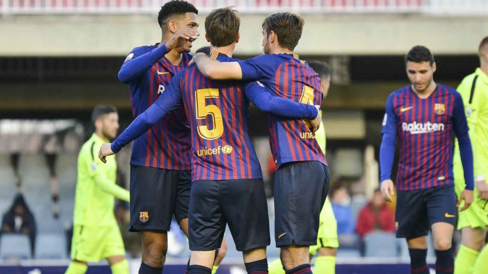 El Barça B celebrando un gol de Juan Miranda / FC Barcelona
