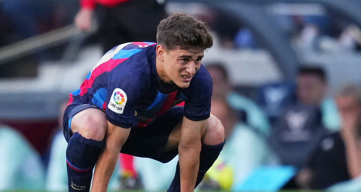 Los gestos de dolor de Gavi durante el Barça-Osasuna / REDES