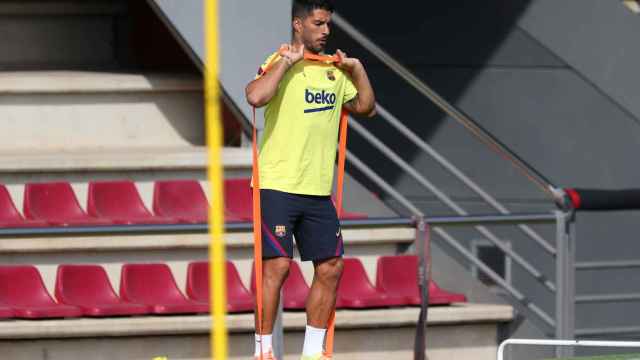 Luis Suárez entrenando con el Barça / FC Barcelona