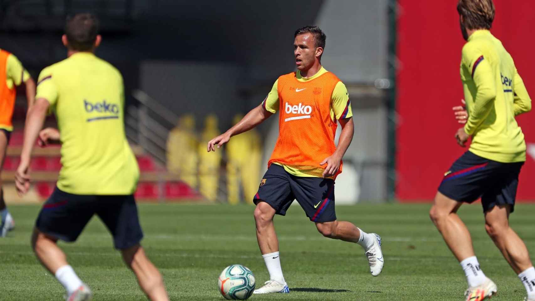 Arthur Melo en un entrenamiento del Barça / FC Barcelona