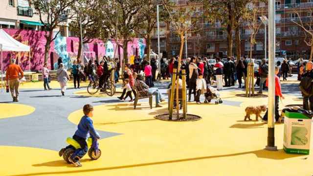 Zona peatonal de una 'superilla' de Barcelona / AYUNTAMIENTO DE BARCELONA