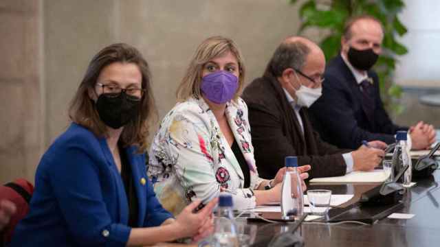 Alba Vergés, exconsejera de Salud, en una reunión gubernamental en Cataluña / EP