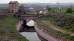 El Canal d'Urgell es una de las infraestructuras de regadío más importantes de Cataluña / VIQUIPEDIA