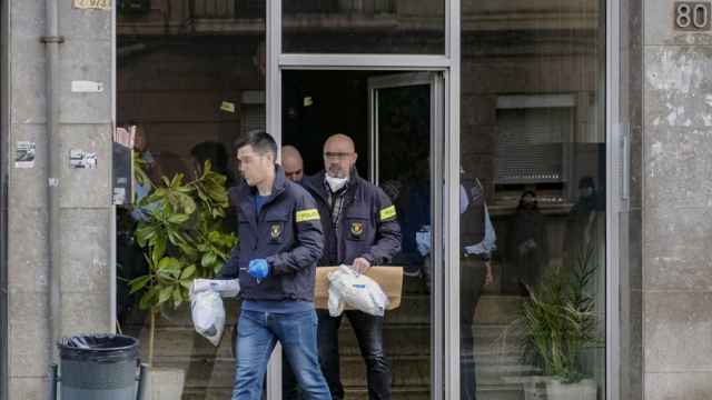 Mossos en la escena del crimen de Irina Mihaela, la mujer hallada muerta en Lleida / EFE