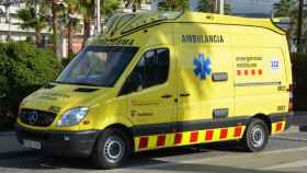 Muere el conductor de un turismo tras chocar con una grúa en Sitges