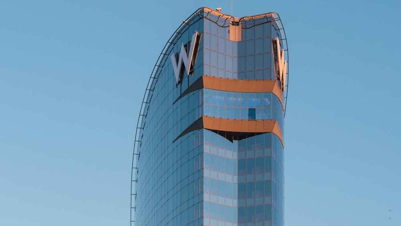Edificio W Barcelona / UNSPLASH