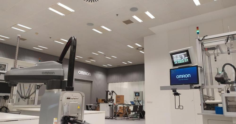 Instalaciones del centro de automatización de Omron / CEDIDA