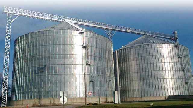 Silos de almacenamiento / SILOS CÓRDOBA