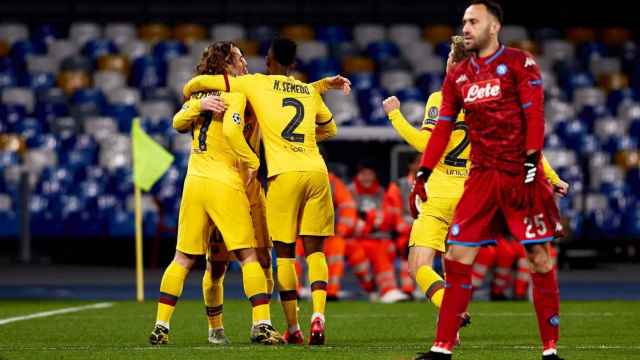 Los jugadores del Barça celebrando el gol contra el Nápoles / FC Barcelona