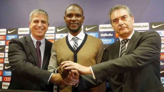 Jordi Mestre, Eric Abidal i Pep Segura en una imagen de archivo / EFE