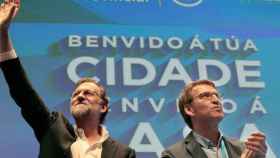 Mariano Rajoy y Alberto Núñez Feijoo en un acto de desagravio al primero celebrado en Pontevedra.