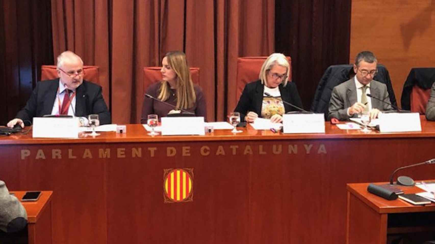 Comisión del Parlament de Catalunya / TWITTER Universitat Oberta de Catalunya