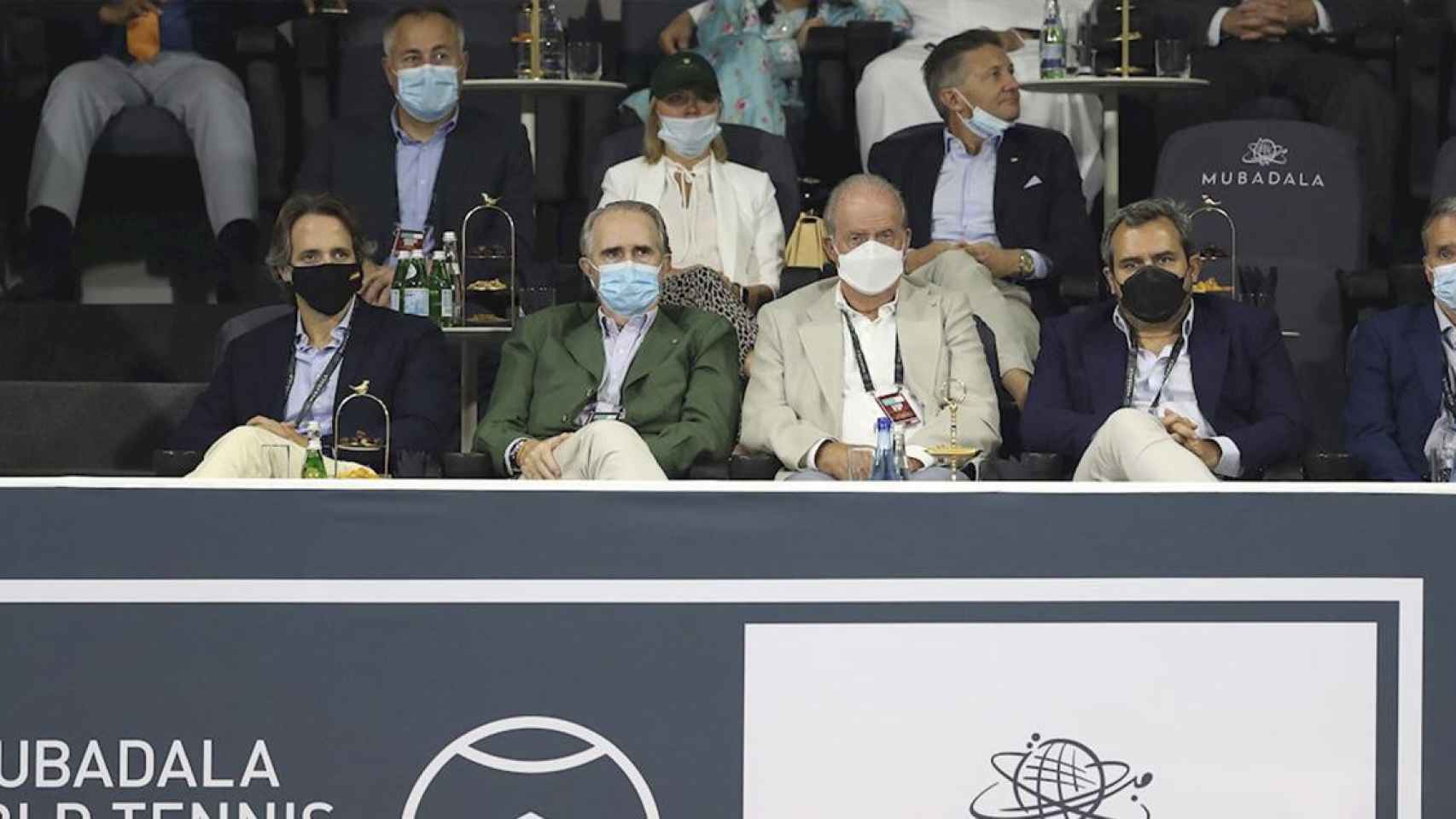 El rey Emérito Juan Carlos I asiste en Abu Dabi a ver un partido de Rafael Nadal / EFE