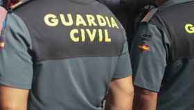 Dos agentes de la Guardia Civil / EFE