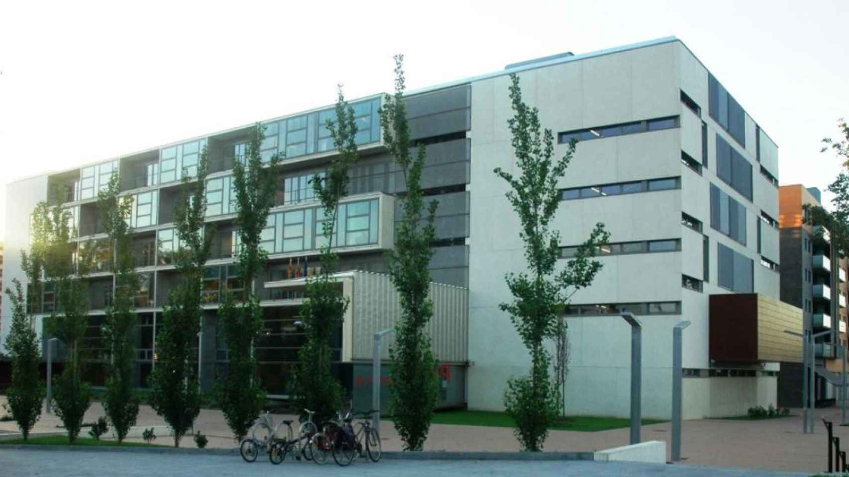 Edificio de la Audiencia de Girona, donde se ha celebrado el juicio en el que la fiscalía ha pedido 12 años de cárcel para el acusado / CG