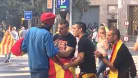 Los tres neonazis por atacar a un vendedor ambulante / TWITTER