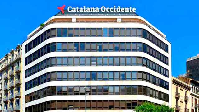 Edificio de la aseguradora Catalana Occidente, uno de los grupos que se va de Cataluña / EFE